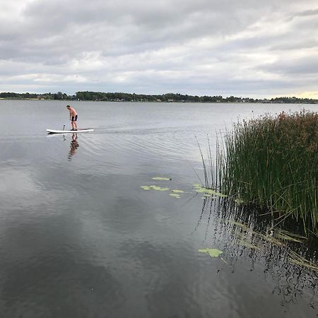 Huset Ved Soen Taet Pa Herning Og Mch Og Boxen 90 M2 Sunds Luaran gambar