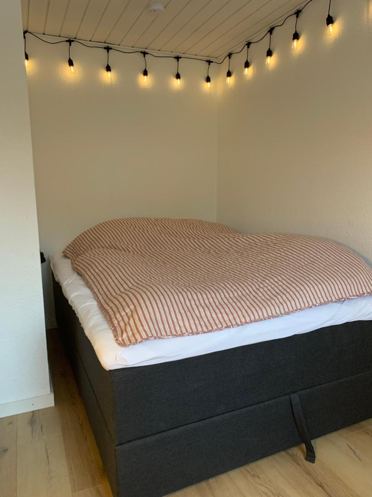 Huset Ved Soen Taet Pa Herning Og Mch Og Boxen 90 M2 Sunds Luaran gambar
